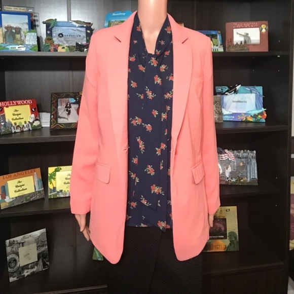 Coral Blazer with Front Button Opening - Picture 4 of 8